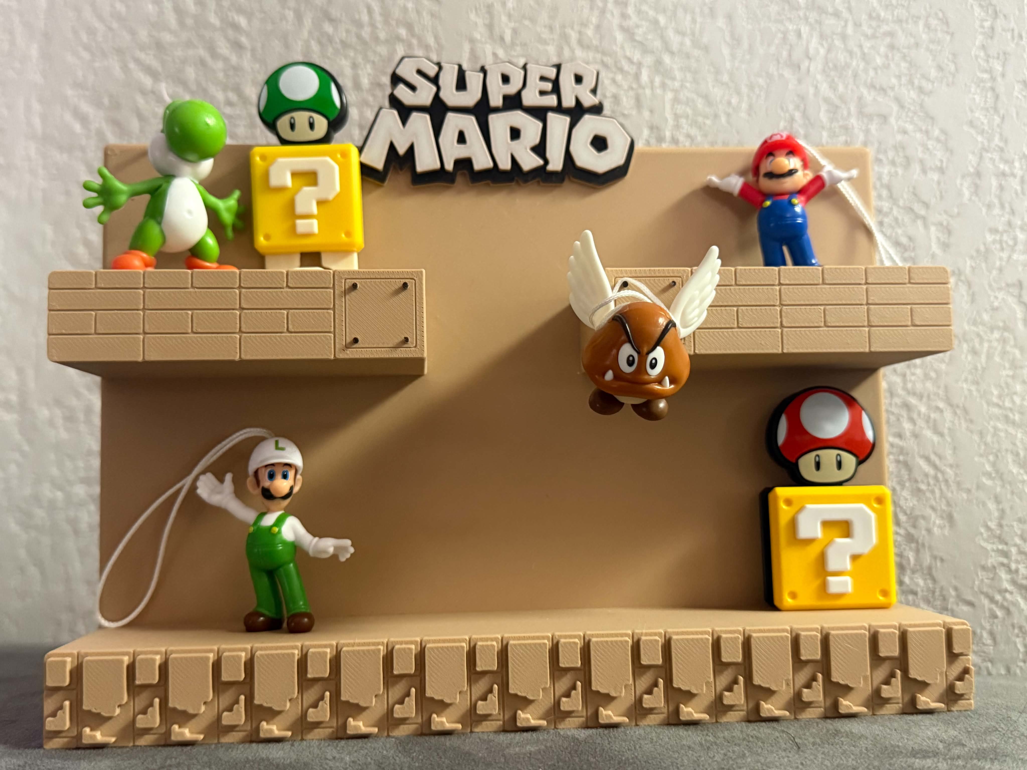 Tableau présentoir Mario Bros pour figurines Kinder Joy 2025